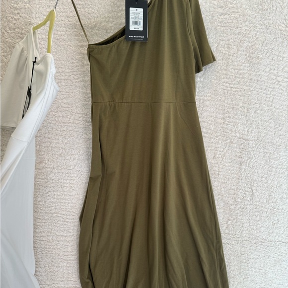 Who What Wear One Shoulder Dresses in White and Olive pair cotton blend - Picture 3 of 10